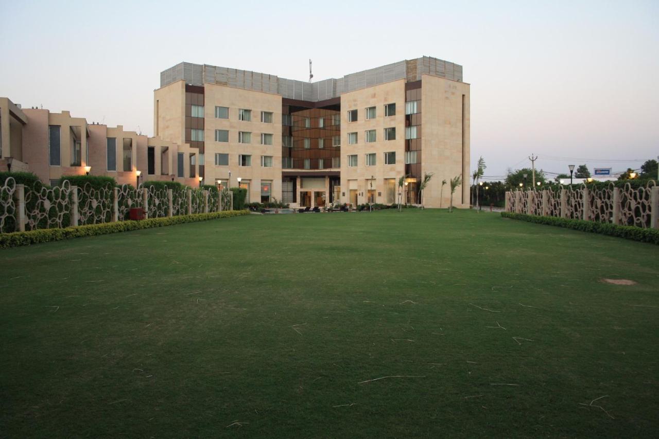 Fortune Park Orange, Sidhrawali, Gurugram - Member Itc Hotels' Group Bhiwadi Buitenkant foto